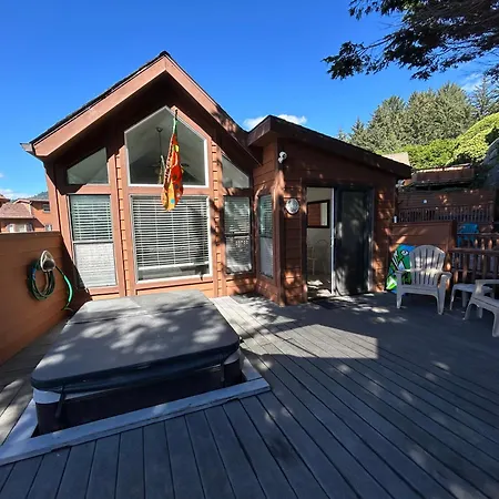Oceanview Cabin 18 With Private Jacuzzi